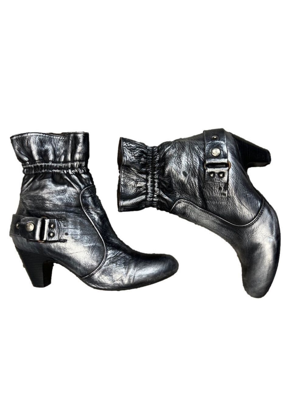 KX & Co. metallic silver black leather cinched heeled ankle boots EU 39